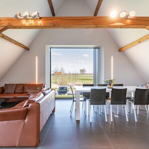 Villa | 4 bedrooms, Internet - Spacious Holiday Home With Indoor Pool Sauna (Veurne)