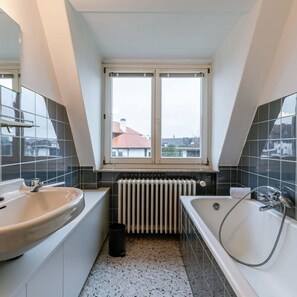 Villa | 5 bedrooms, desk, Internet - Luxe 5-bedroom Villa With Panoramic Views (Koksijde)