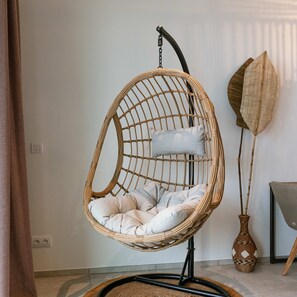 Apartment | 1 bedroom, Internet - Your Perfect Coastal Escape With Swimming Pool (Ostend)