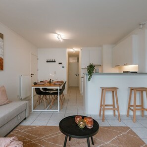 Apartment - Stunning Apartment With Side Sea View in Koksijde (Koksijde)