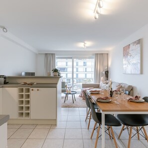 Apartment - Stunning Apartment With Side Sea View in Koksijde (Koksijde)