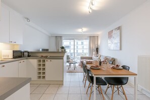 Apartment - Stunning Apartment With Side Sea View in Koksijde (Koksijde)