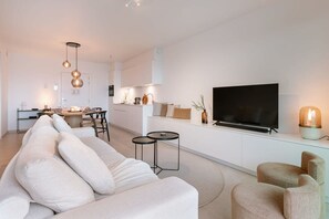 Apartment | 1 bedroom, Internet - BE OST Leop 2-0802 in Oostende (Ostend)