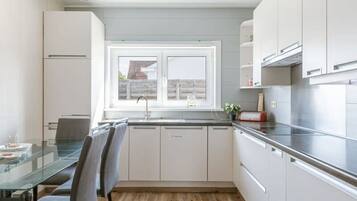 6 chambres, bureau, Internet