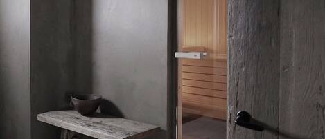 Villa | 9 bedrooms, desk, iron/ironing board, Internet