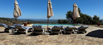 3 bedroom house with pool and stunning views over the Gulf of St Tropez, Var