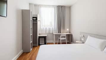 Minibar, in-room safe, desk, soundproofing