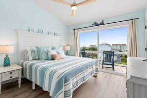 2 bedrooms, bed sheets