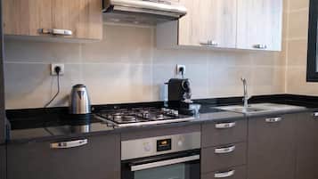 Apartment, 2 Bedrooms, Accessible | Interior