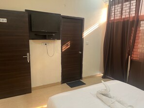 Free WiFi - Cleo Elegance Rooms & Banquet (Noida)