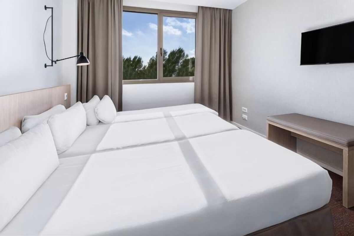 In-room safe, desk, laptop workspace, blackout curtains