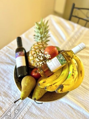 Food and drink - Marble Luxury Villa in Neapolis (Αγιος Νικολαος)