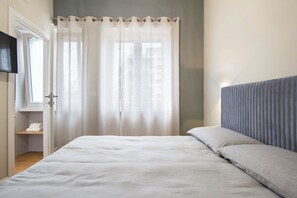 3 多间卧室、熨斗/熨衣板、WiFi、床单