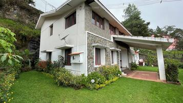 Fachada del alojamiento