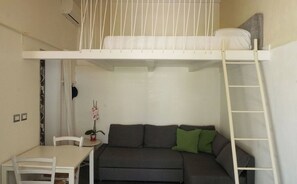 Interior - Dependance in Villa con Piscina by Wonderful Italy (Syracuse)
