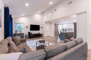 Smart TV, video library