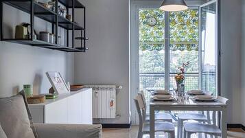 Apartment | In-room dining