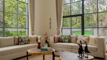 Villa Premium, 4 chambres | Coin séjour | TV connectée de 48 pouces avec chaßnes numériques, Netflix