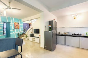 Royal Villa | Dining room - AlohaStayz (Anjuna)