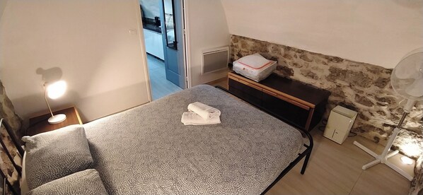 1 Schlafzimmer, Bügeleisen/Bügelbrett, WLAN, Bettwäsche