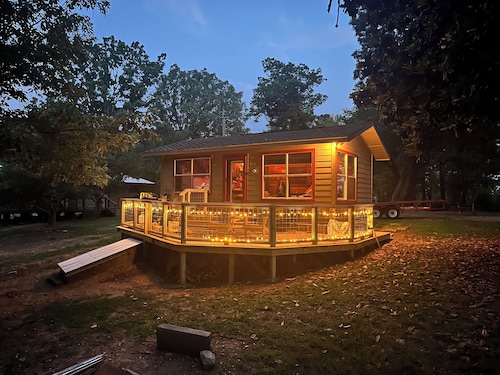 Antler Ridge Cabin One