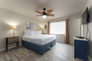 7 bedrooms, iron/ironing board, WiFi, bed sheets