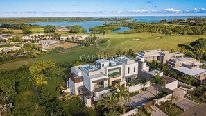 Exterior - Anahita Golf Resort - Luxury Villa: Cinema, Nightclub, Jacuzzi & Spa (Beau Champ)