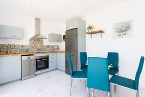 Fridge, microwave, oven, dishwasher