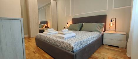 2 Schlafzimmer, Reisekinderbett, WLAN, Bettwäsche