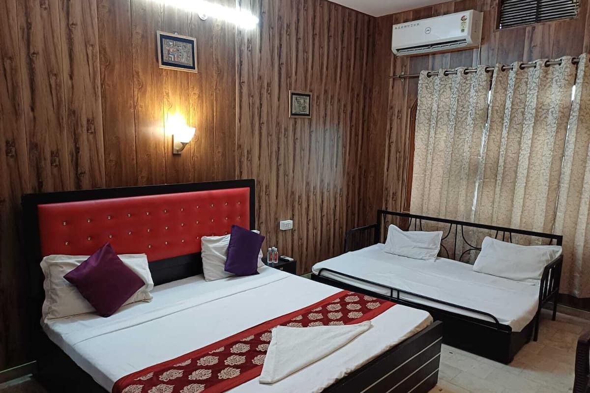 Premium Room | Free WiFi