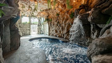 Indoor pool, outdoor pool