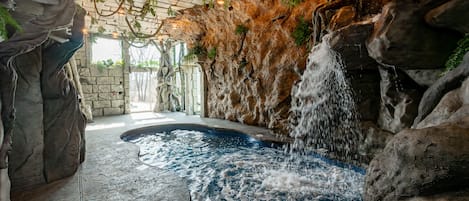 屋内プール、屋外プール