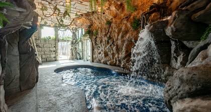 New! Epic lakefront home with indoor pool!