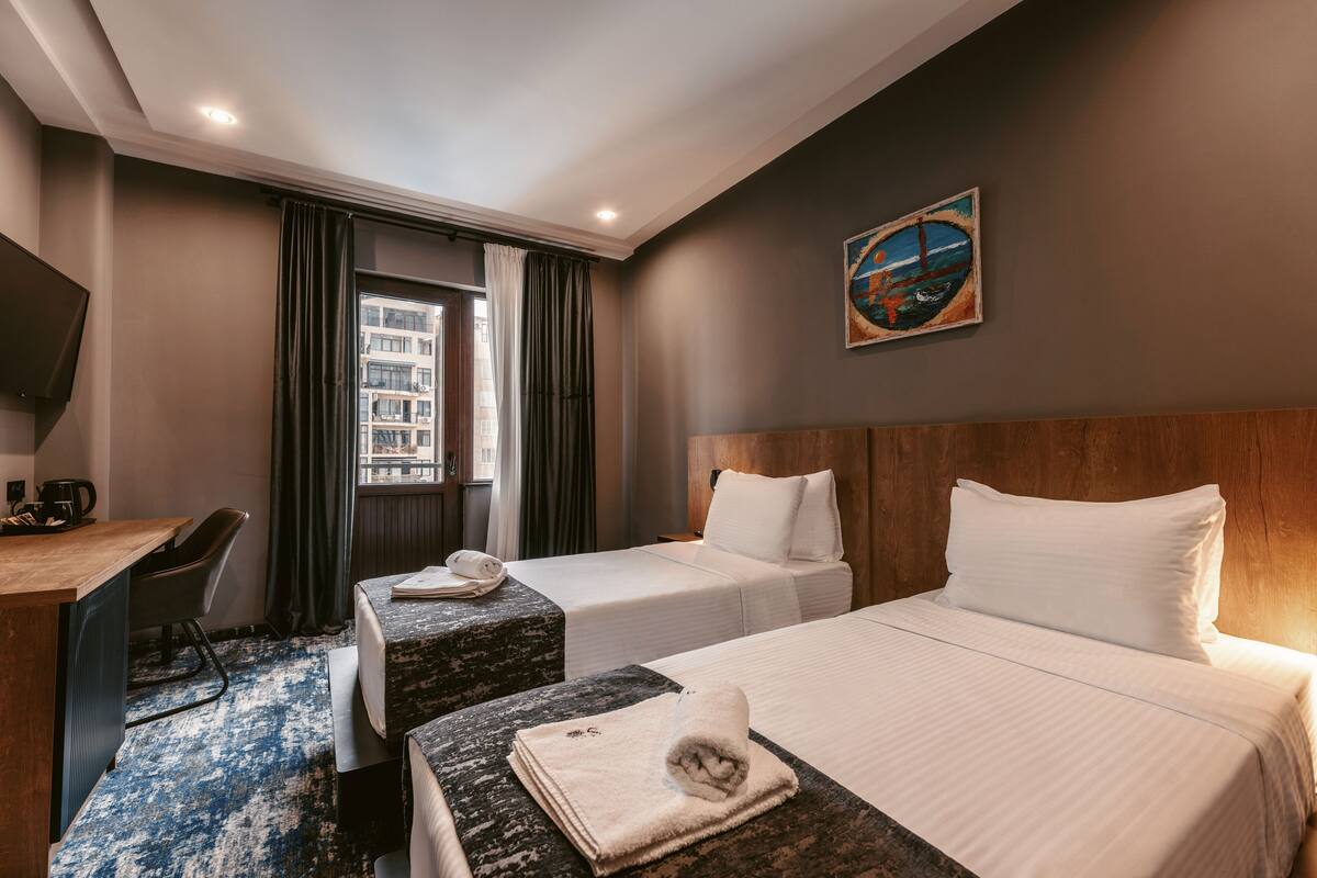 Family Twin Room | Premium bedding, Tempur-Pedic beds, soundproofing, free WiFi