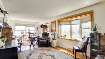 Rumah (5 Bedrooms) | Interior