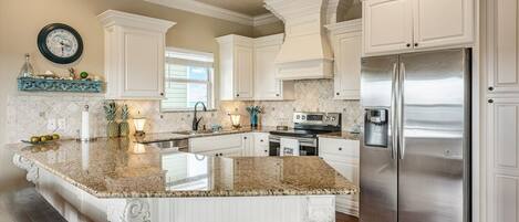 Fridge, microwave, dishwasher, coffee/tea maker