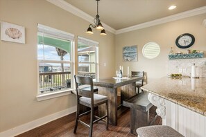 Immagine non classificata, 5 di 44, pulsante