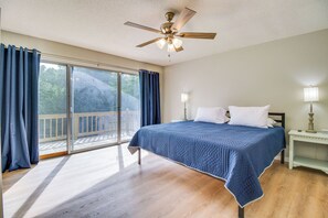 House (4 Bedrooms) | Interior - Spacious Mountain Home Retreat Near Norfork Lake! (Mountain Home)