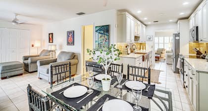Hobe Sound Villa w/ Screened Porch: 4 Mi to Beach