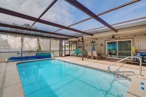 House (3 Bedrooms) | Interior - Heated Pool & Dog-friendly Yard! Spring Hill Home (Spring Hill)