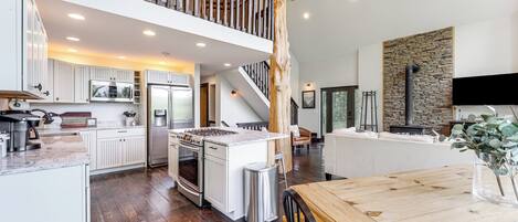 Nhà (4 Bedrooms) | Nội thất