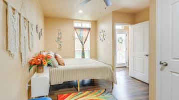 1 bedroom, iron/ironing board, bed sheets