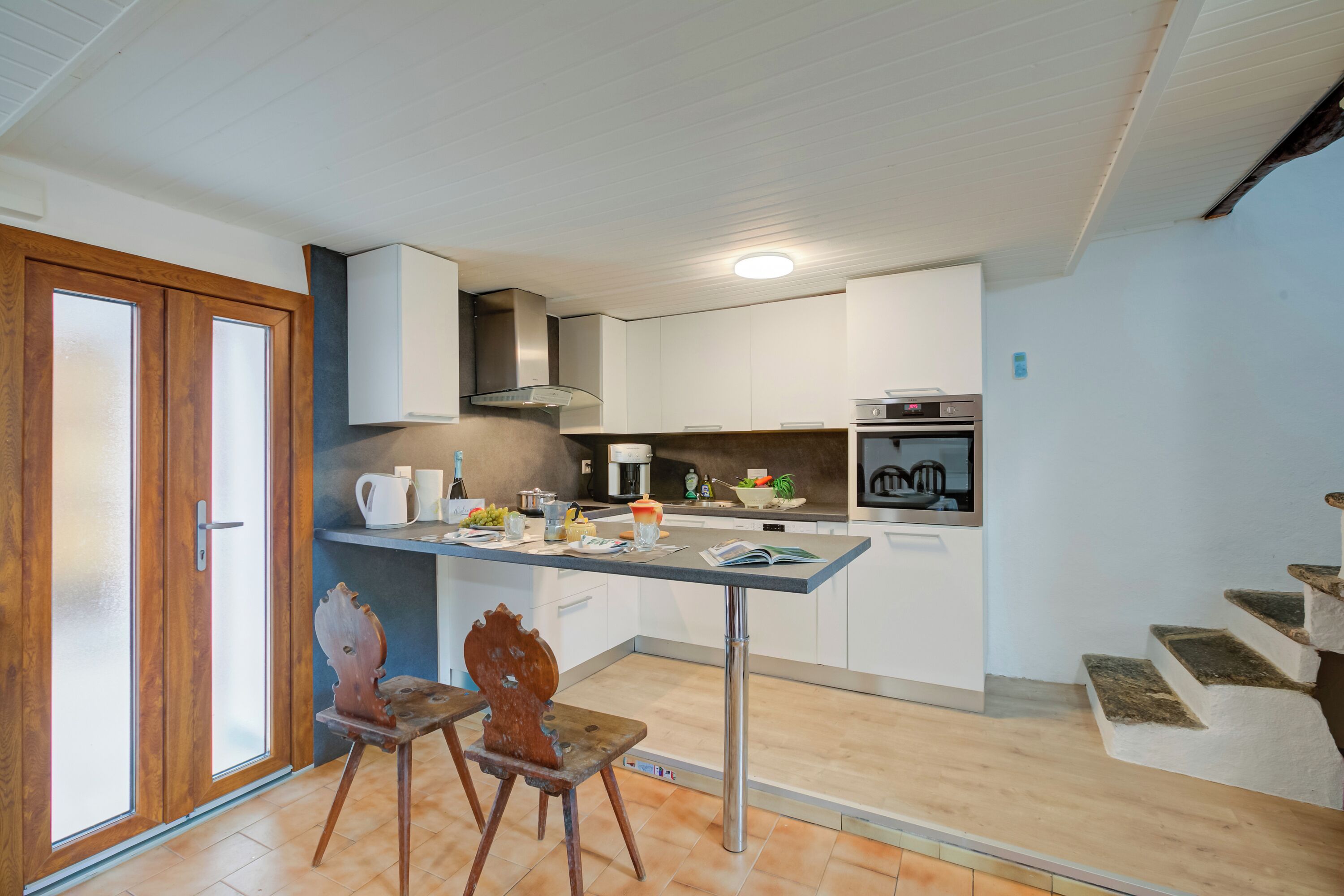 Kühlschrank, Ofen, Herdplatte, Geschirrspüler