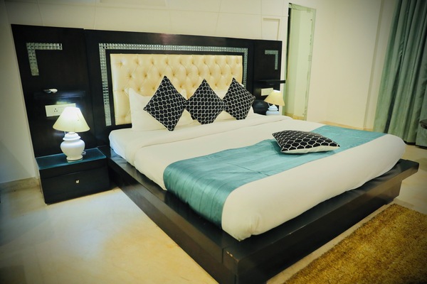 Deluxe Room | Free WiFi