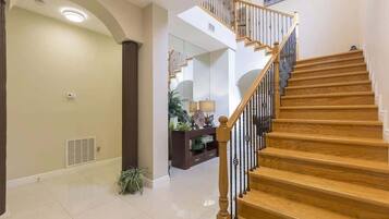 House, 3 Bedrooms | Interior