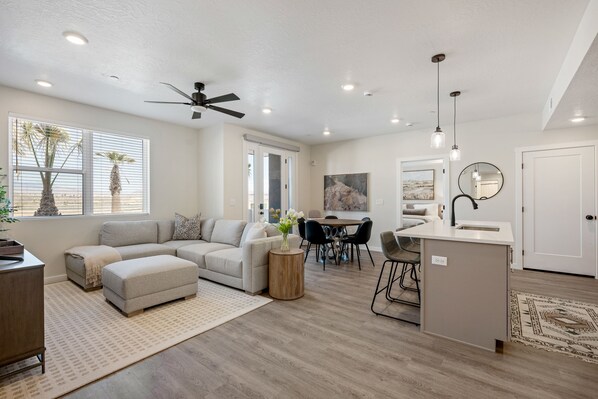 Área de sala de estar | Smart TV y servicios de streaming 