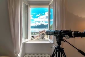 Apartment, Lake View