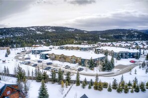 Exterior - First Floor End Unit Condo in the heart of Big Sky! (Gallatin Gateway)