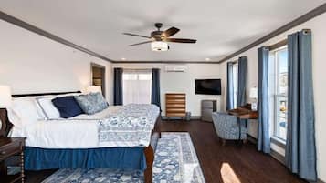 1 dormitori, escriptori i wifi