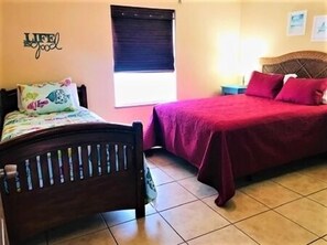 2 dormitorios, Internet, ropa de cama